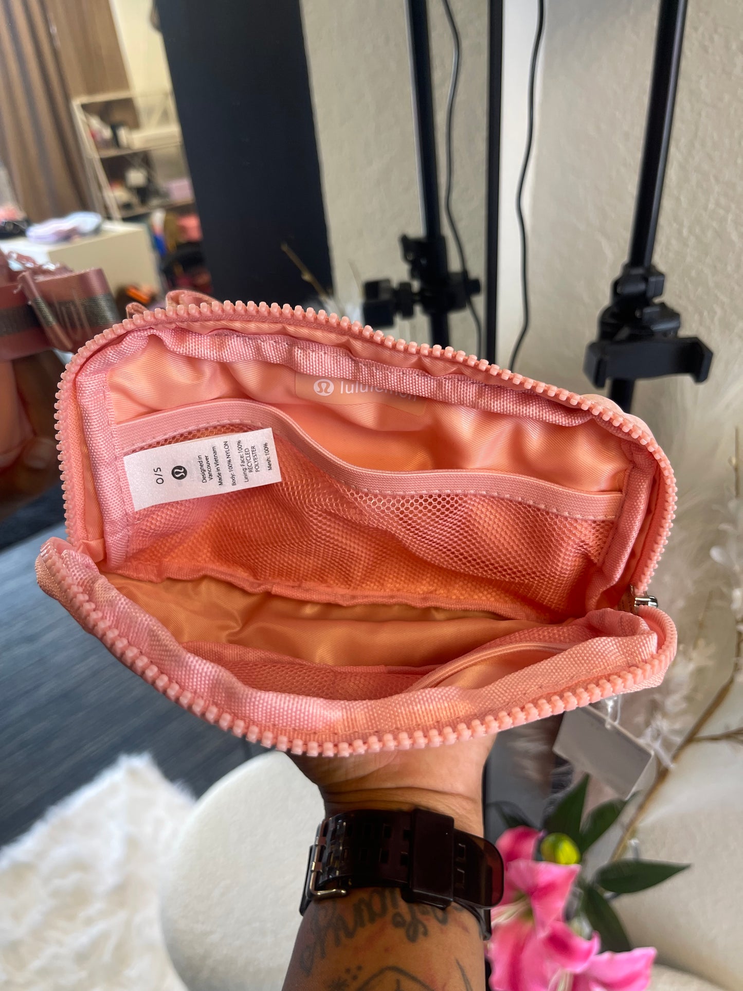 Guava Belt Bag💗