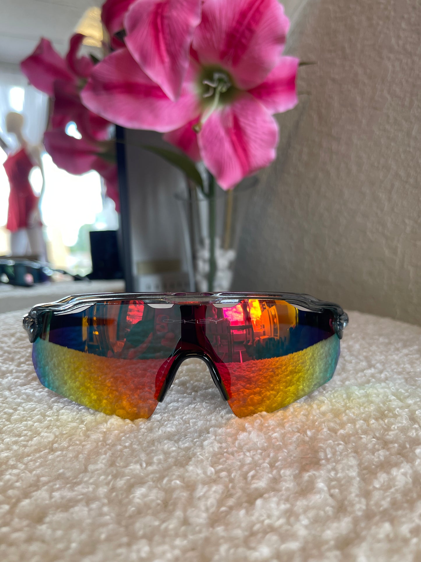 CLEAR & BLACK LITMUS SUNGLASSES