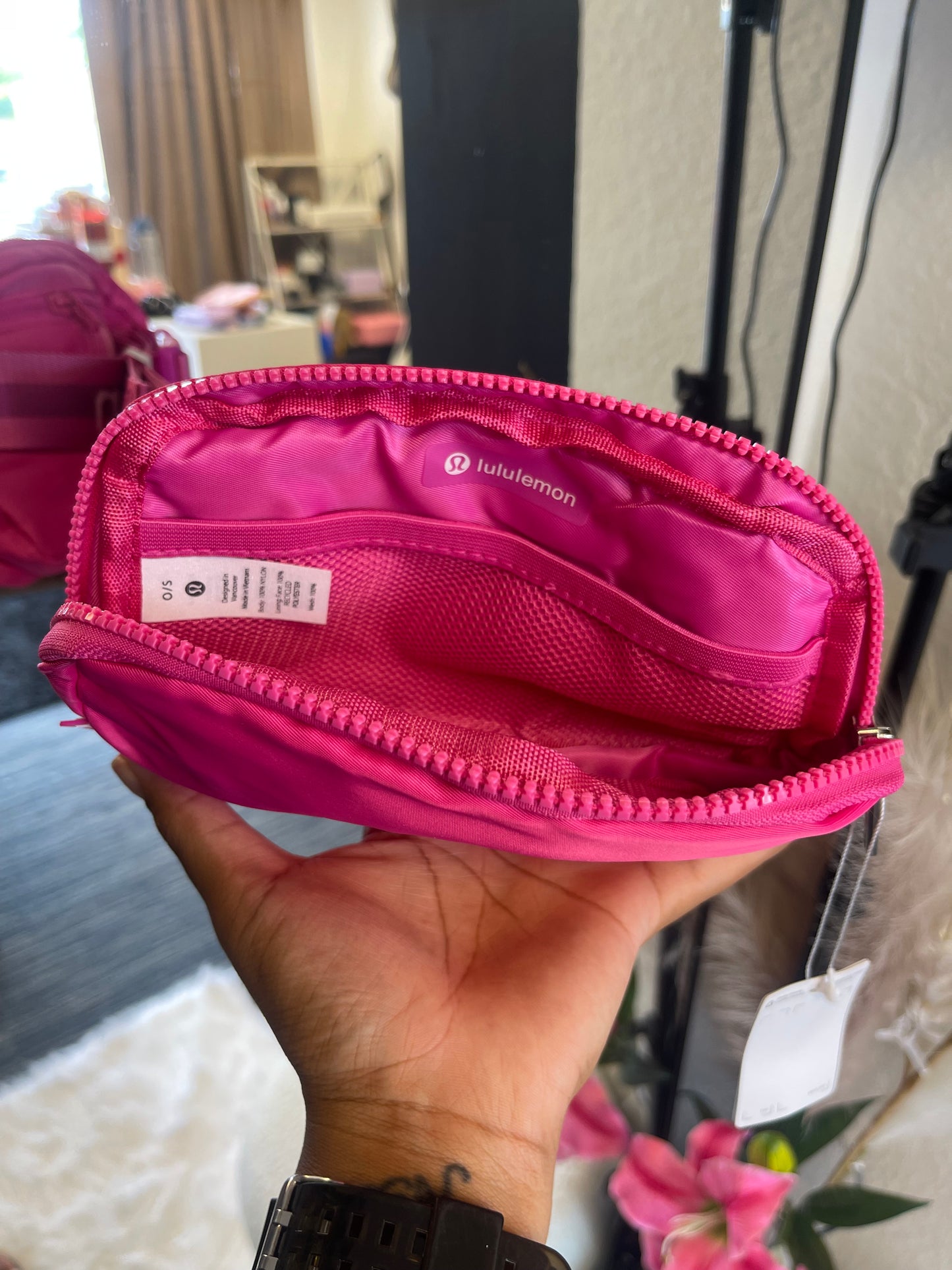 HOT PINK BELT BAG💝