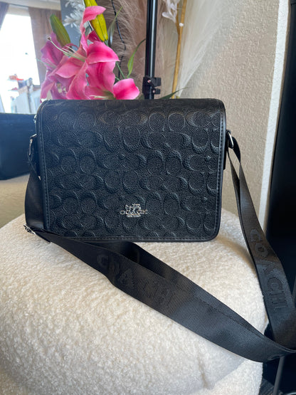 Elite Leather Crossbody🙋🏻‍♂️