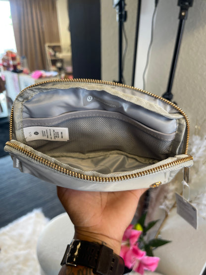 GRAY BELT BAG!🩶