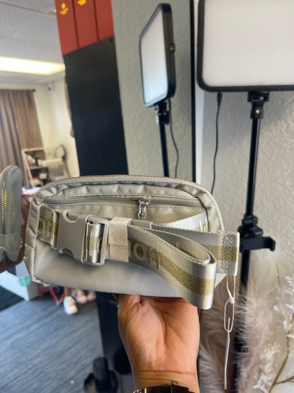 GRAY BELT BAG!🩶