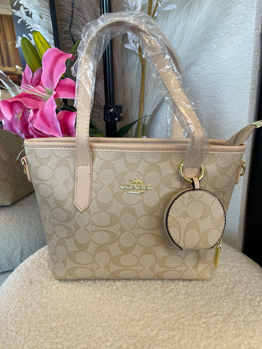 Fashion Purses! 👜
