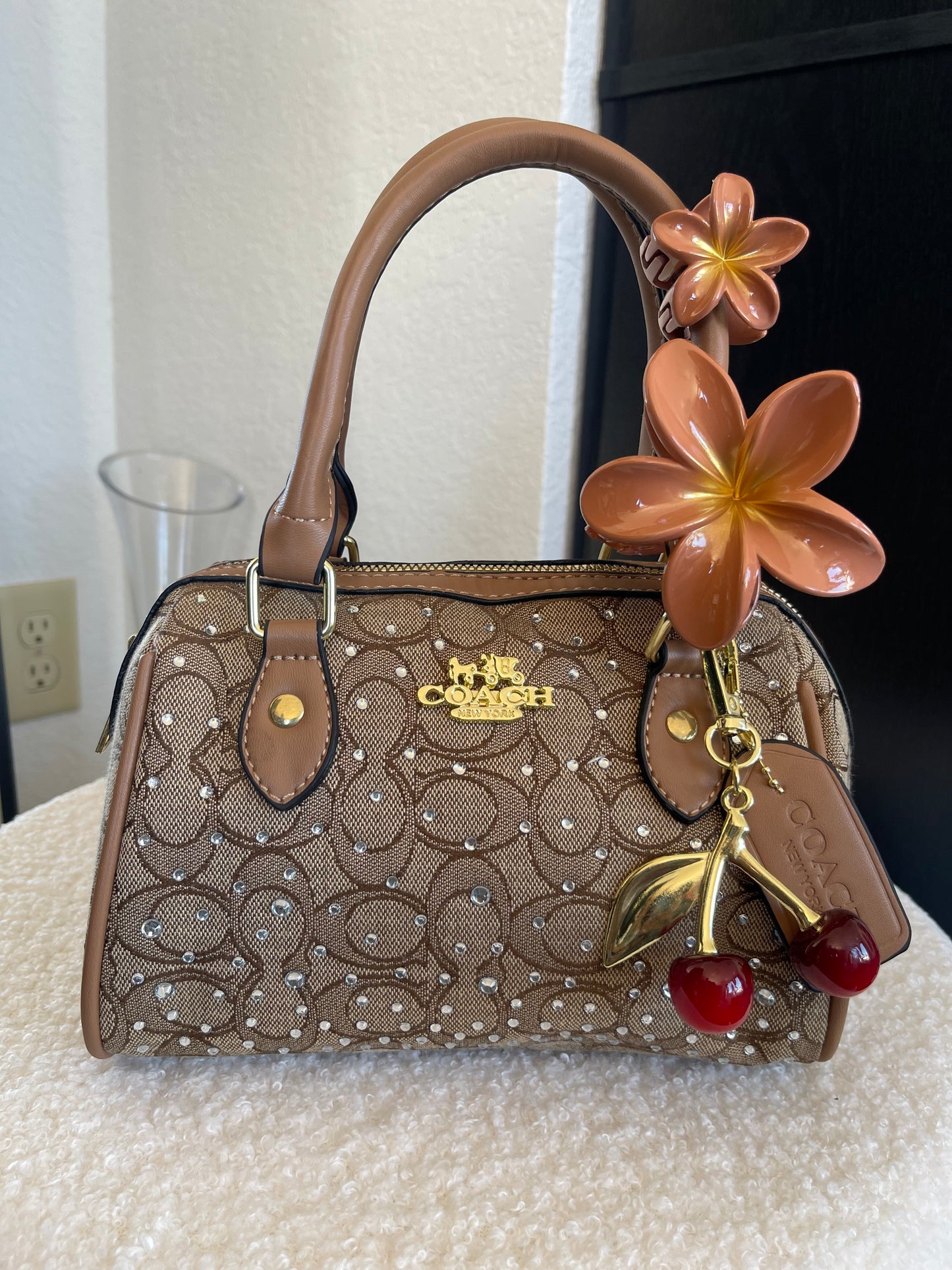Small Purses & Hair Clips🌼
