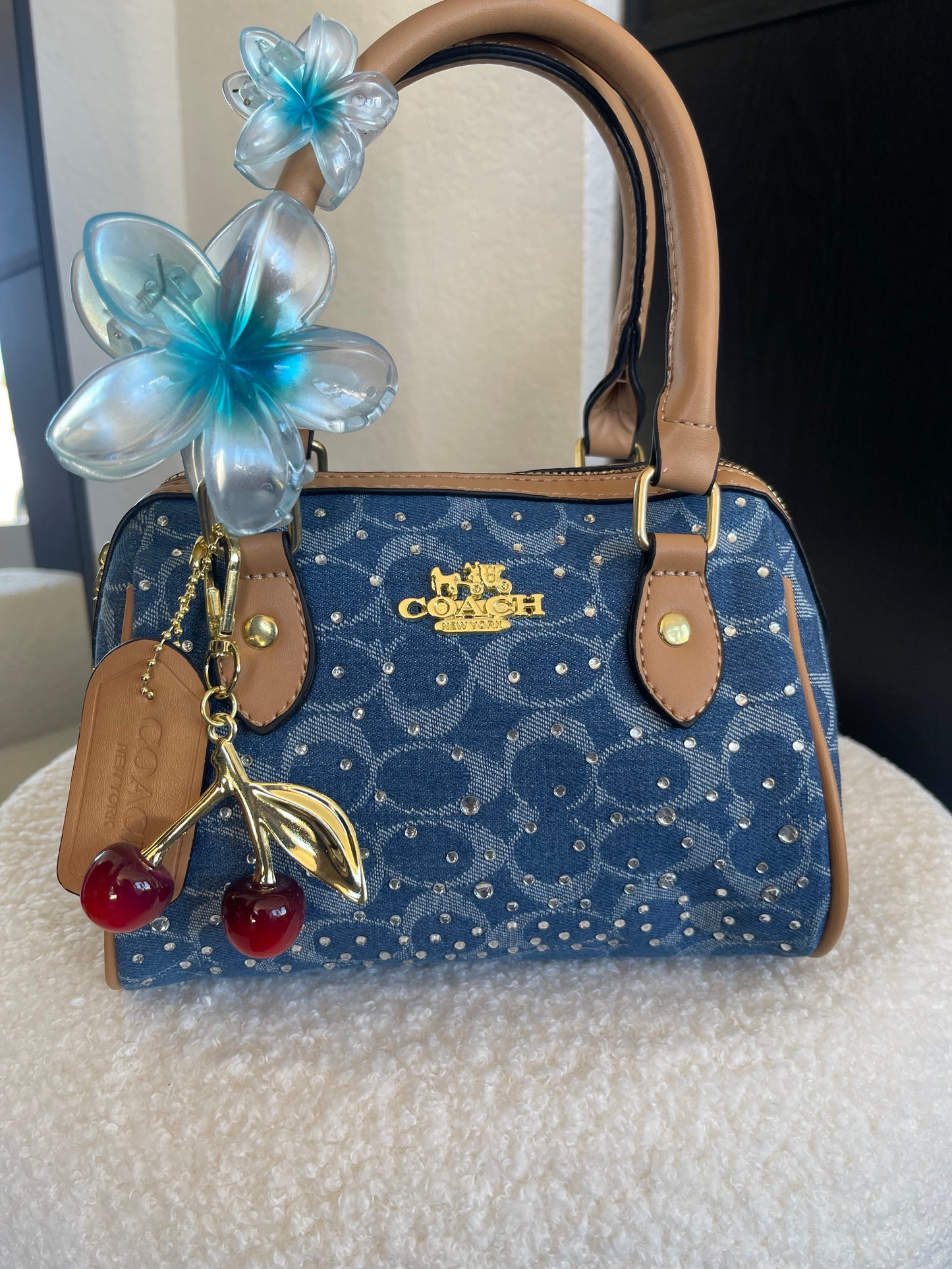 Small Purses & Hair Clips🌼