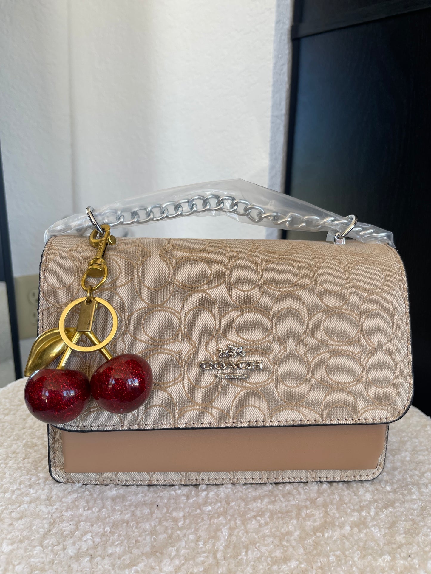 PRETTY/FASHION PURSES! 👛
