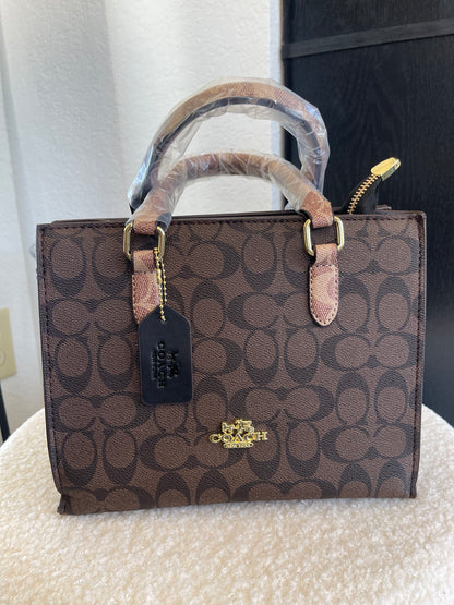 PURSES M/L SIZE.🤩