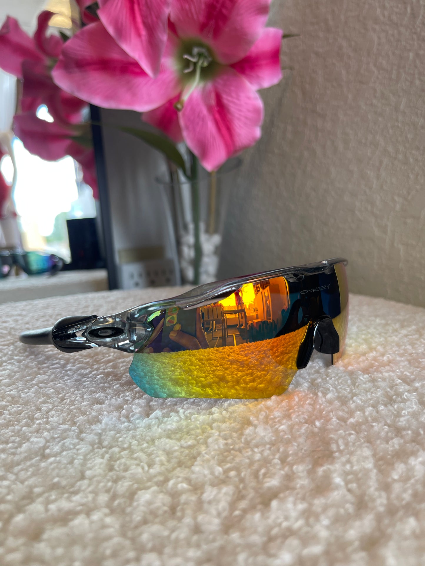 CLEAR & BLACK LITMUS SUNGLASSES