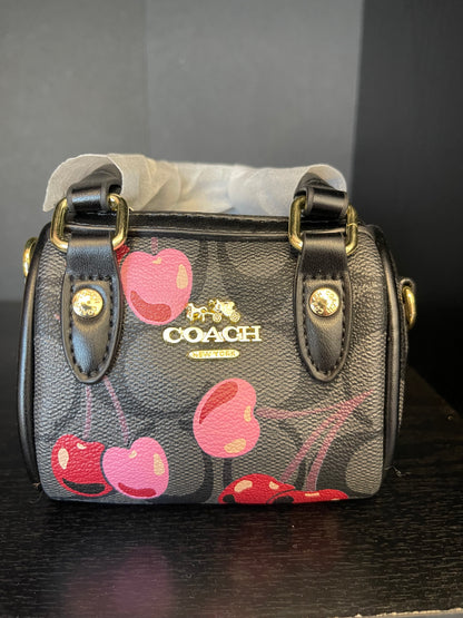 KIDS/ADULT SMALL PURSES! 👛