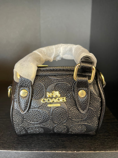 KIDS/ADULT SMALL PURSES! 👛