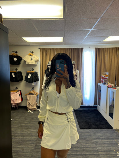 A.M Beige Luxe Motion Set 🤍