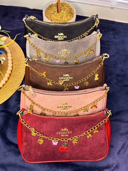PURSES AND CHARM💋